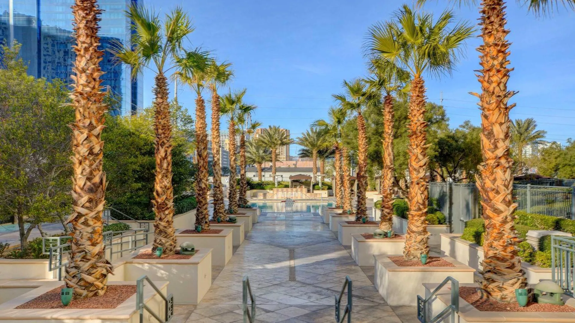 Mgm Signature-25-611 Strip View Jacuzzi Studio Las Vegas United States
